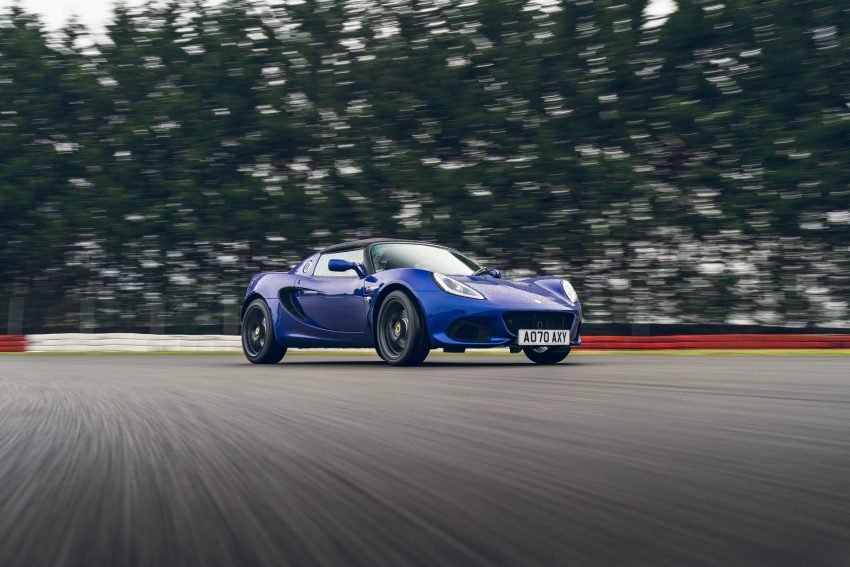2021 Lotus Elise Sport 240 Final Edition - Front Three-Quarter Wallpaper 850x567 #11