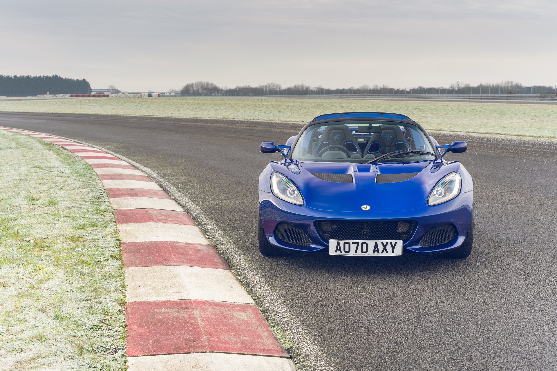 Download 2021 Lotus Elise Sport 240 Final Edition - Front HD Wallpaper 1920x1280 #18