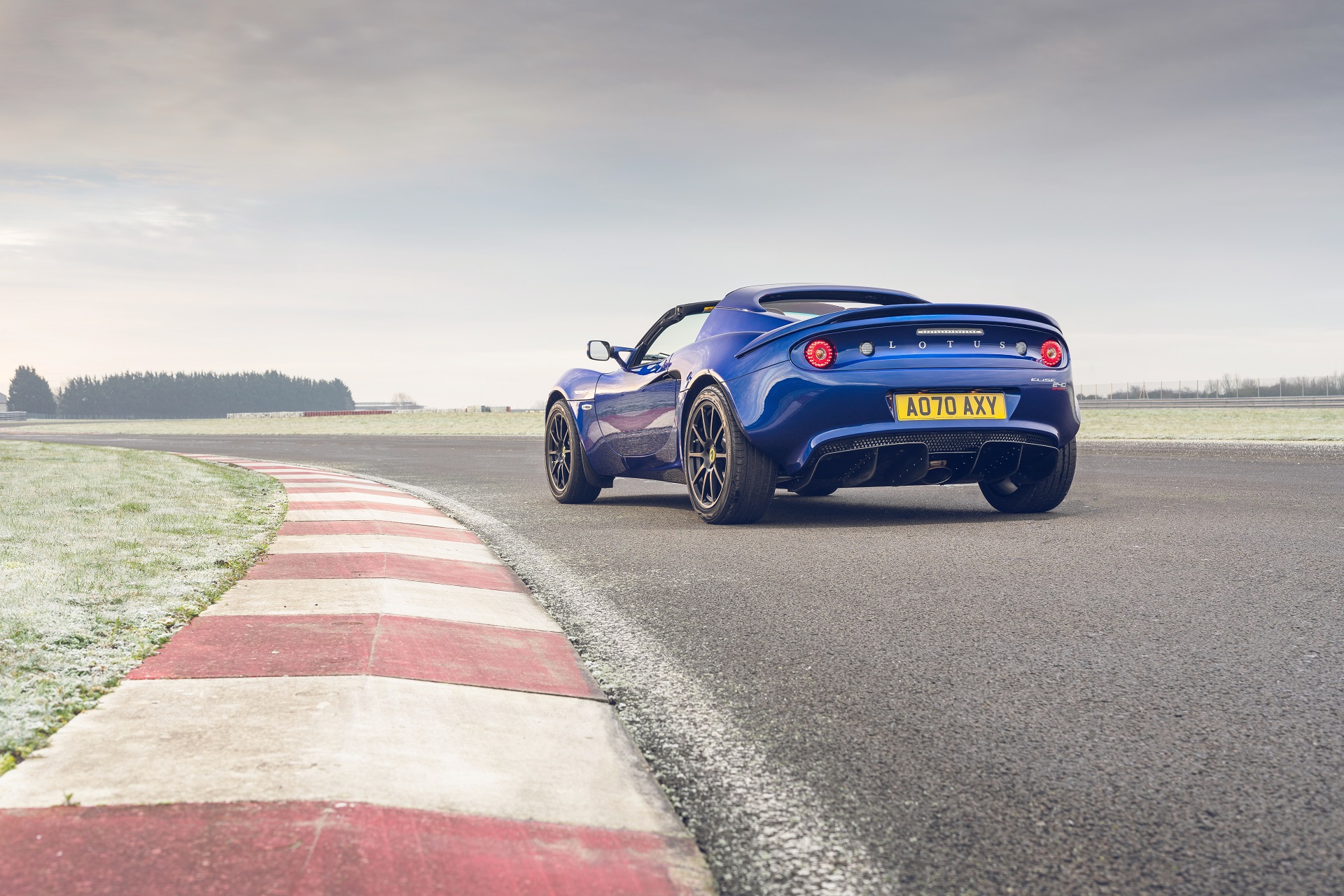 Download 2021 Lotus Elise Sport 240 Final Edition - Rear Three-Quarter HD Wallpaper 1920x1280 #14