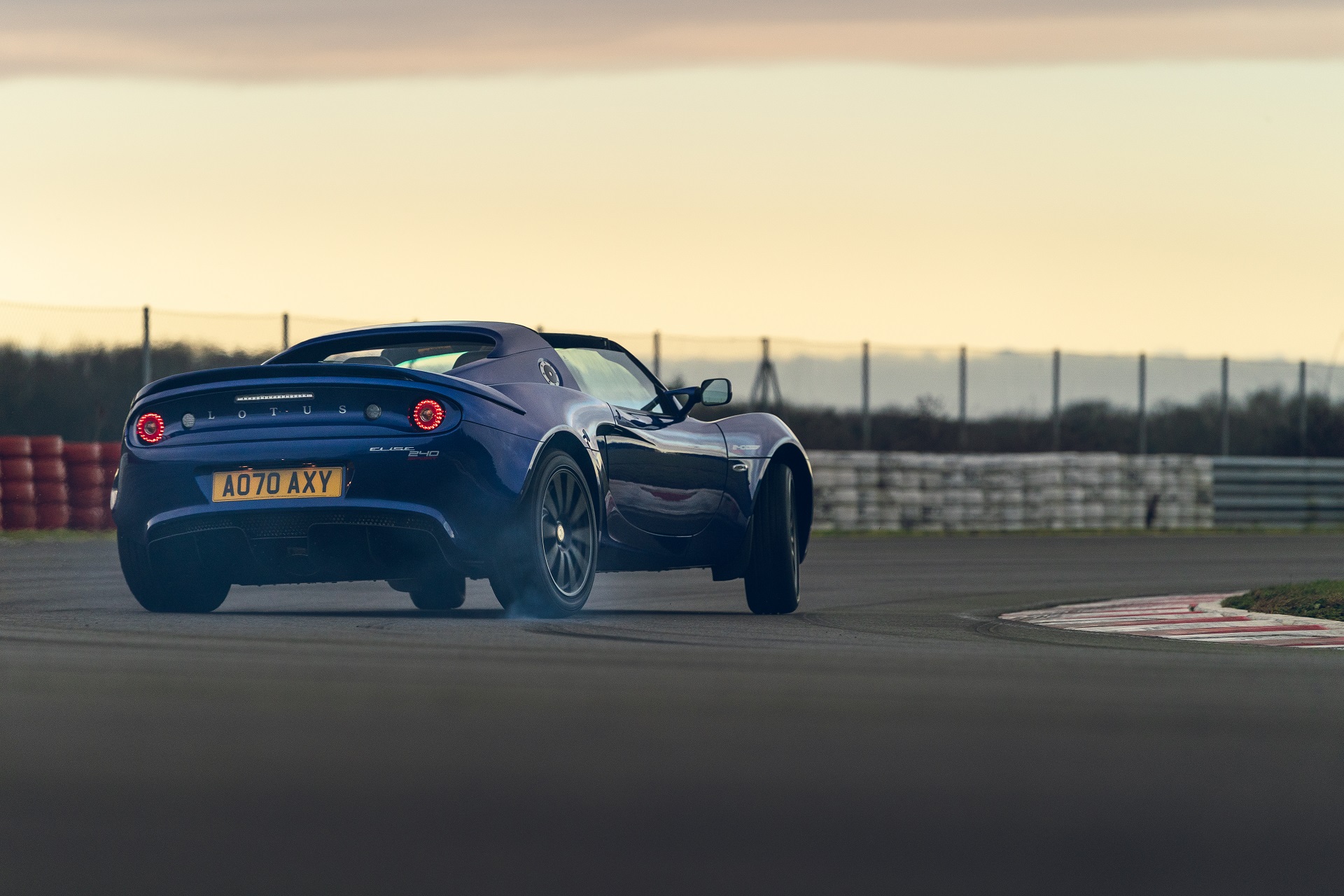 Download 2021 Lotus Elise Sport 240 Final Edition - Rear Three-Quarter HD Wallpaper 1920x1280 #13