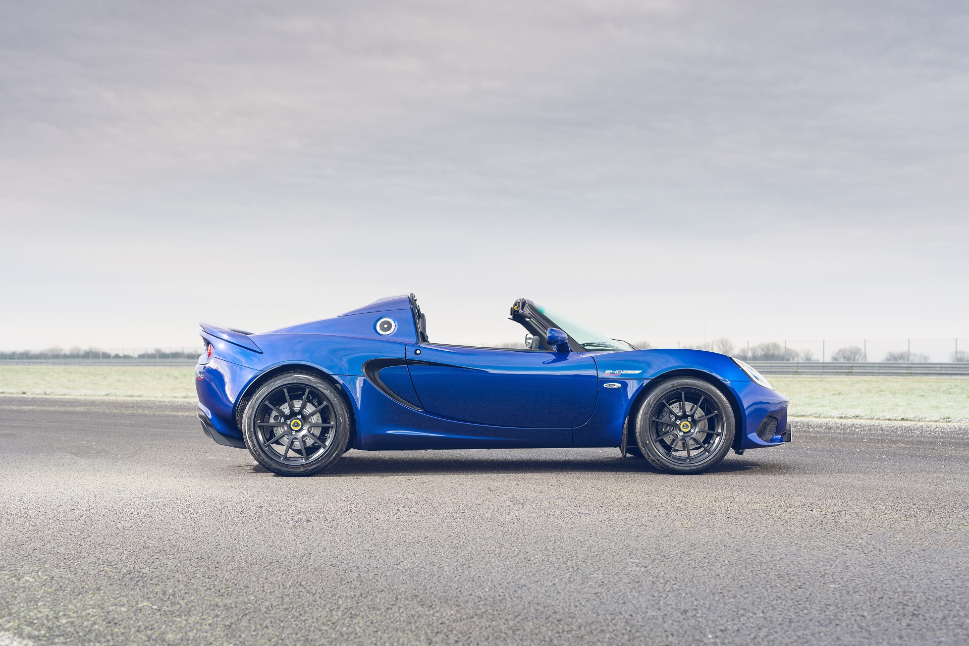 Download 2021 Lotus Elise Sport 240 Final Edition - Side HD Wallpaper 1920x1280 #21