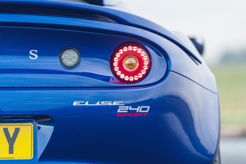 2021 Lotus Elise Sport 240 Final Edition - Tail Light Wallpaper 850x567 #54