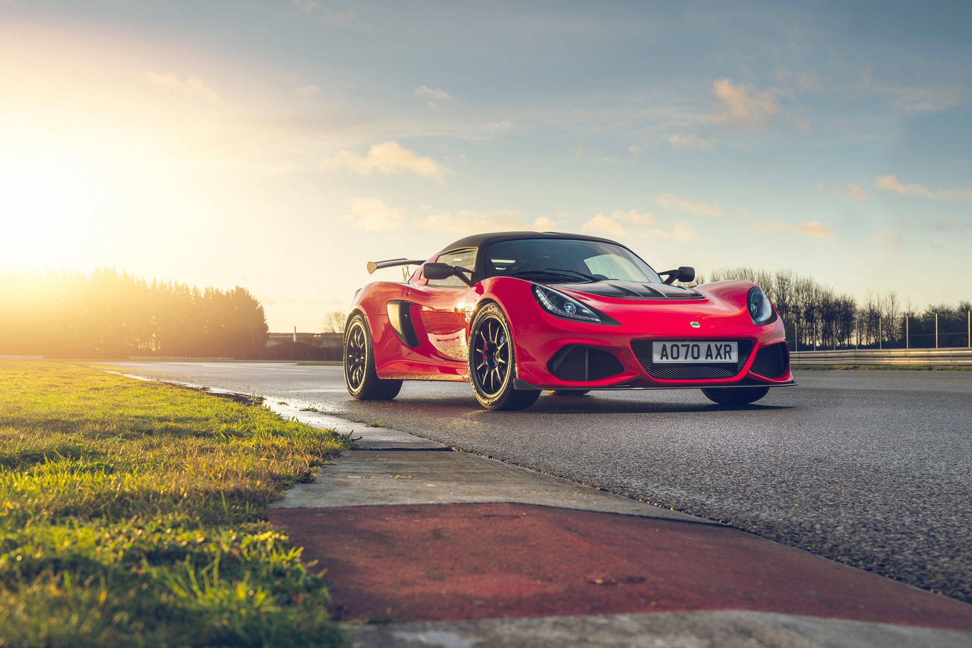 Download 2021 Lotus Exige Sport 420 Final Edition - Front Three-Quarter HD Wallpaper 1920x1280 #25