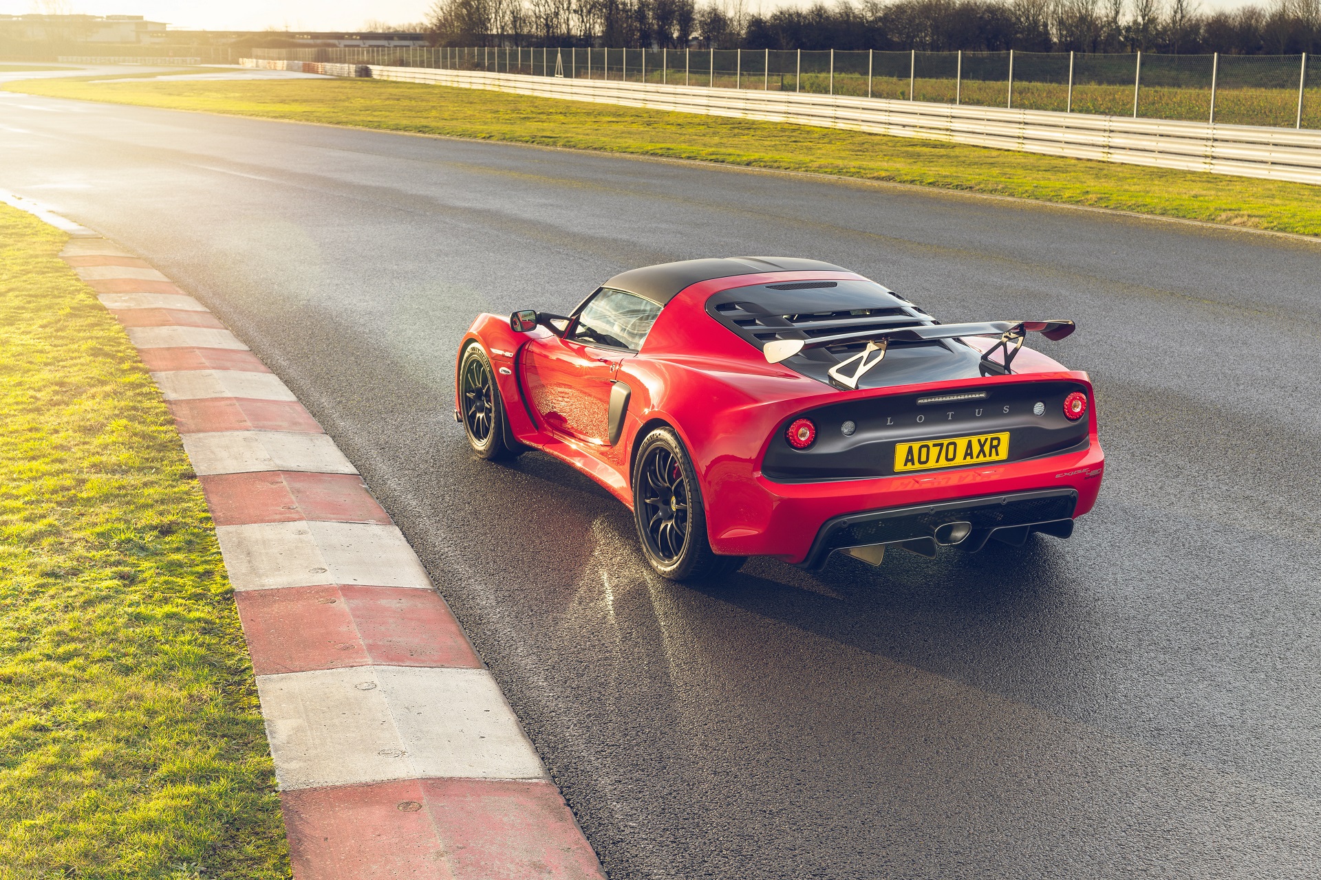 Download 2021 Lotus Exige Sport 420 Final Edition - Rear Three-Quarter HD Wallpaper 1920x1280 #29