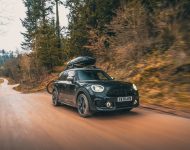 2021 Mini Countryman Cooper S Shadow Edition - Front Three-Quarter Wallpaper 190x150