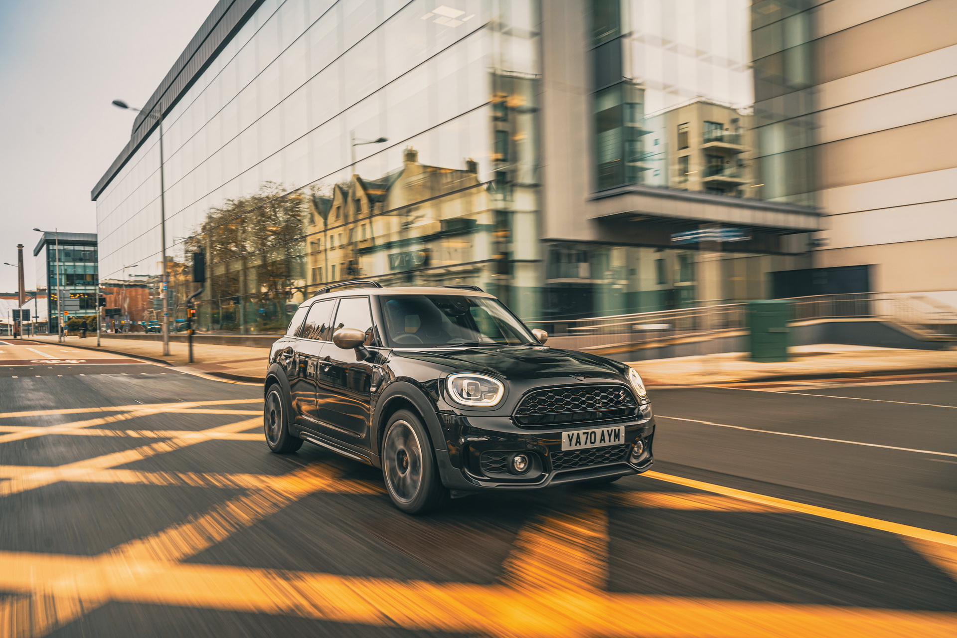 Download 2021 Mini Countryman Cooper S Shadow Edition - Front Three-Quarter HD Wallpaper 1920x1280 #8