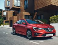 2021 Renault Megane Sedan - Front Three-Quarter Wallpaper 190x150