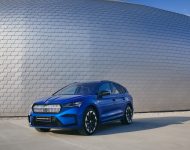 2021 Skoda Enyaq Sportline iV 80x - Front Three-Quarter Wallpaper 190x150