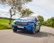 2021 Skoda Enyaq Sportline iV 80x - Front Three-Quarter Wallpaper 190x150