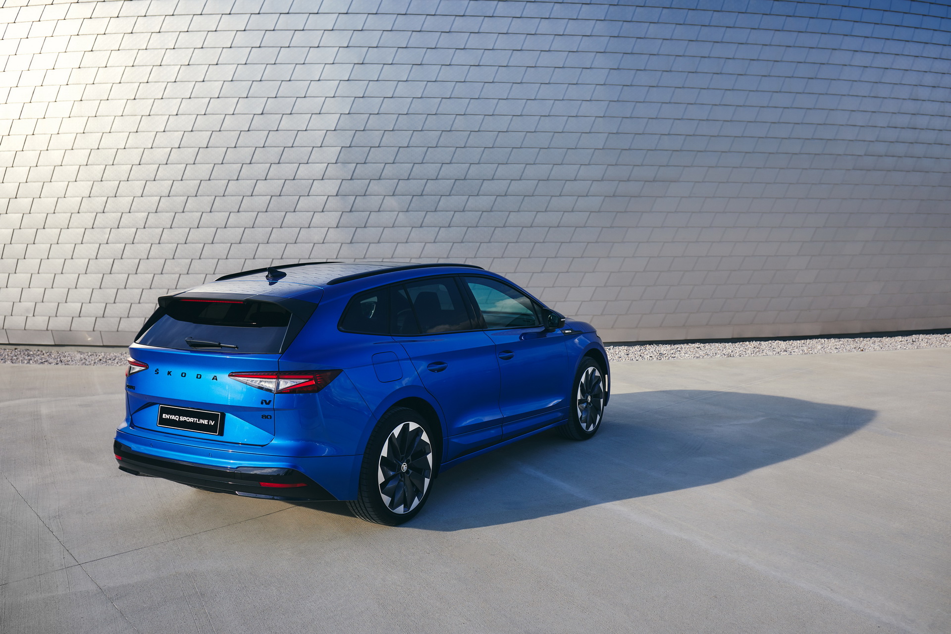 Download 2021 Skoda Enyaq Sportline iV 80x - Rear Three-Quarter HD Wallpaper 1920x1280 #39