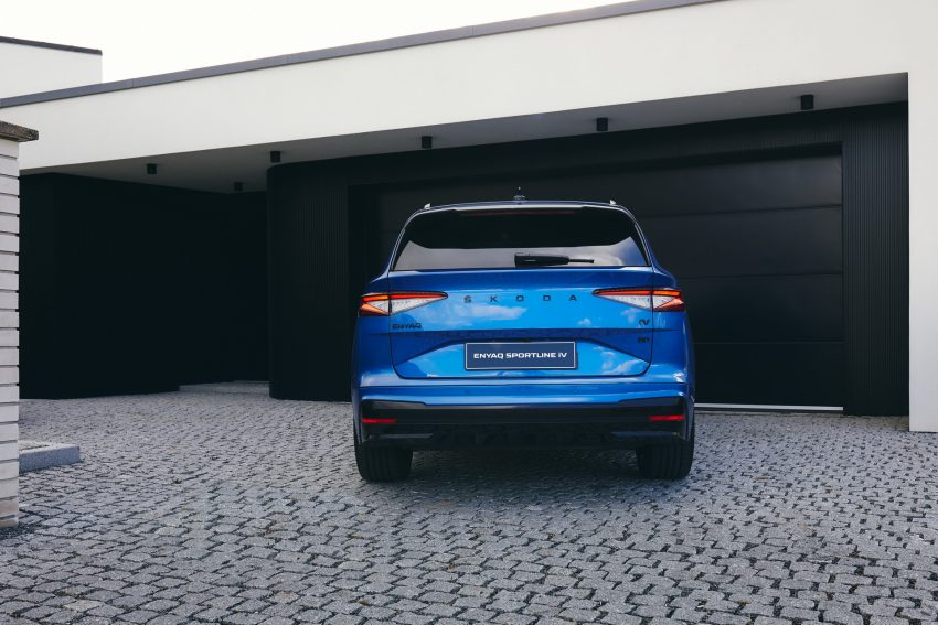 2021 Skoda Enyaq Sportline iV 80x - Rear Wallpaper 850x567 #31
