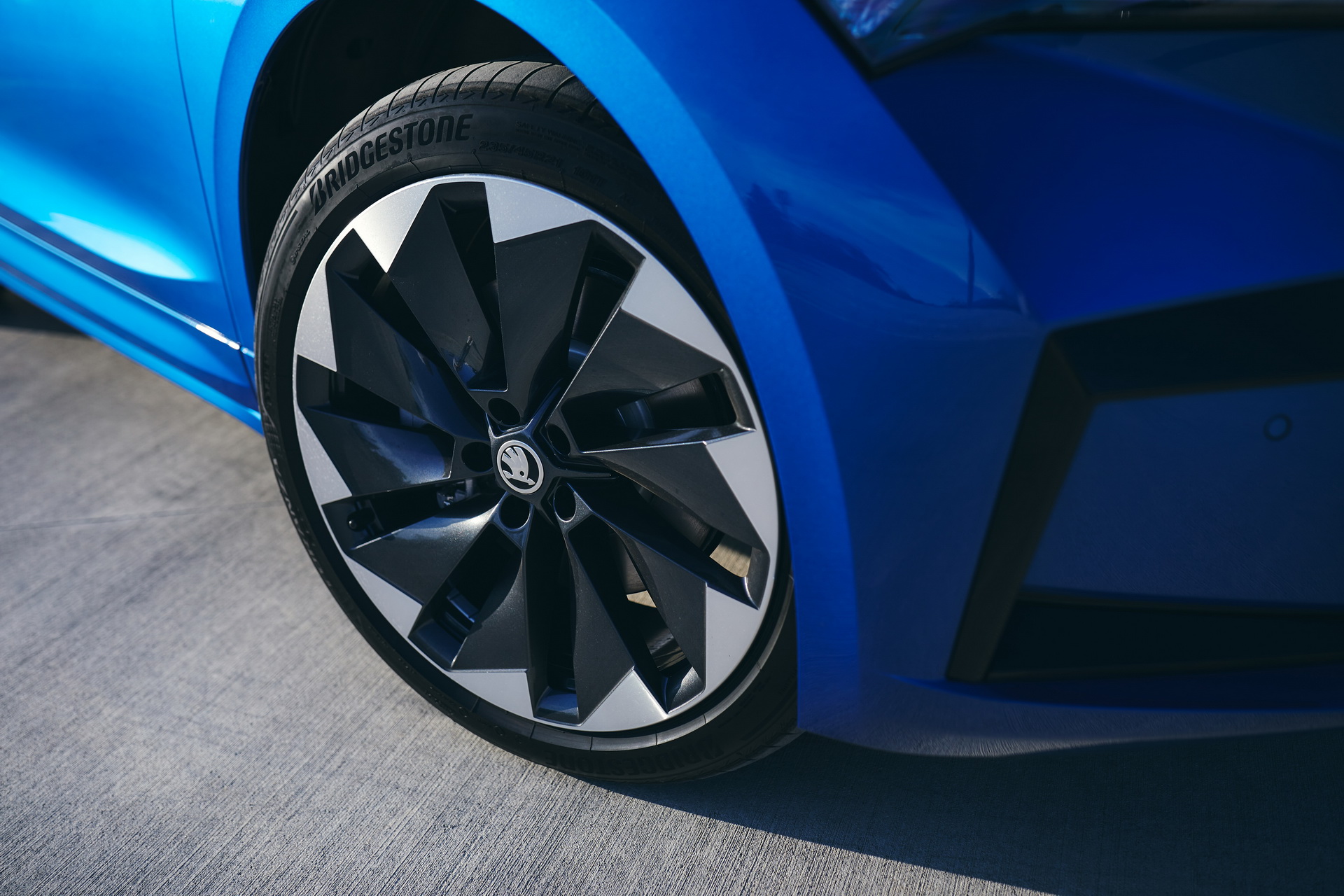 Download 2021 Skoda Enyaq Sportline iV 80x - Wheel HD Wallpaper 1920x1280 #63