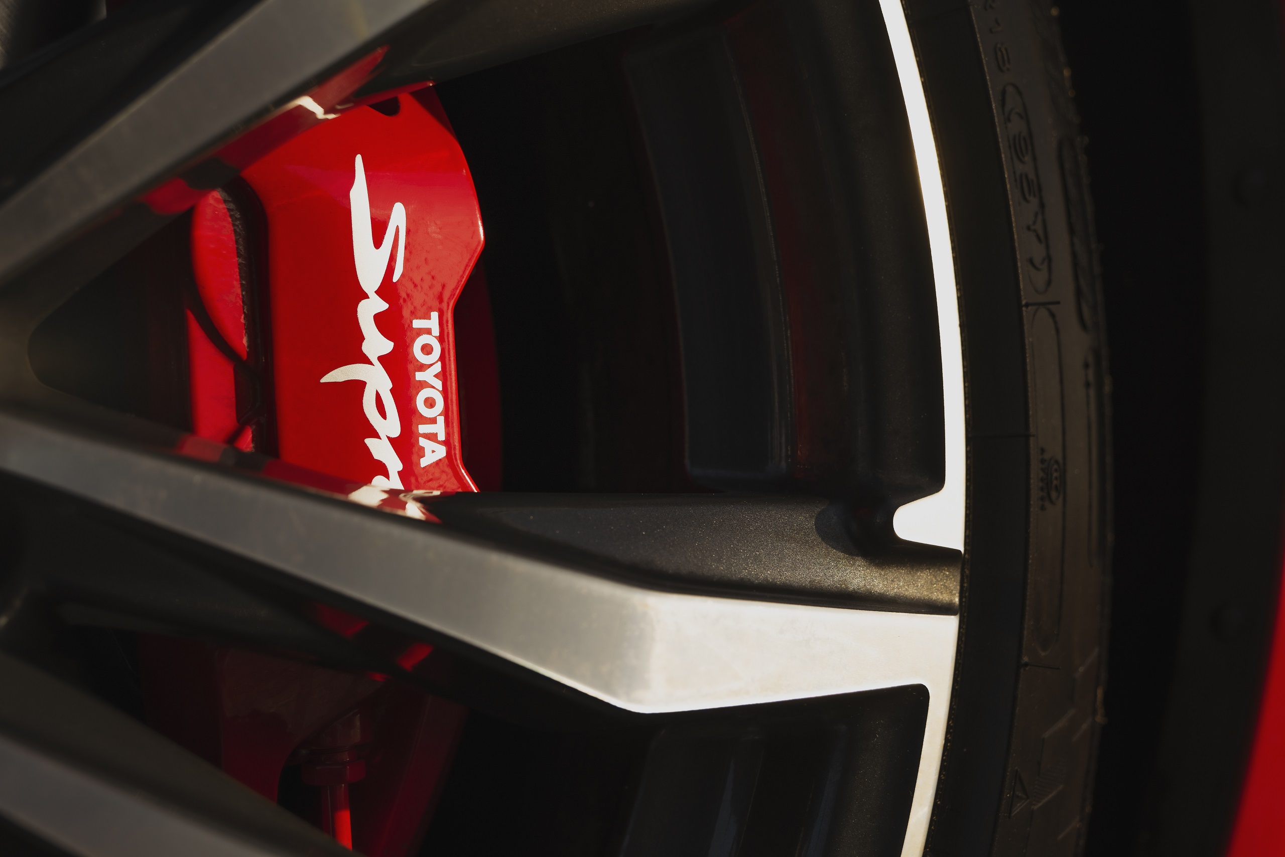 Download 2021 Toyota GR Supra 2.0 - Brakes HD Wallpaper 2560x1708 #67