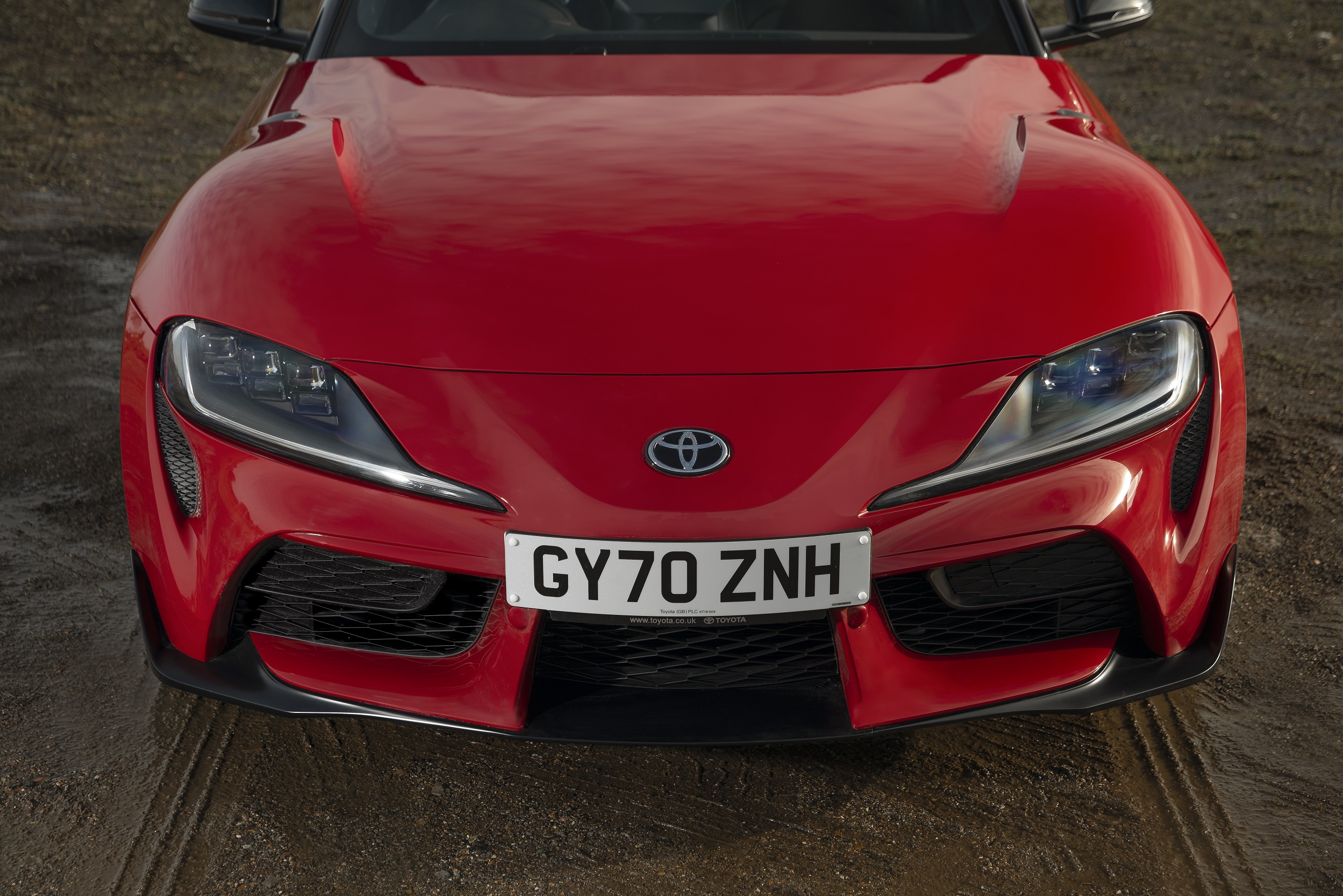 Download 2021 Toyota GR Supra 2.0 - Front Bumper HD Wallpaper 2560x1708 #70