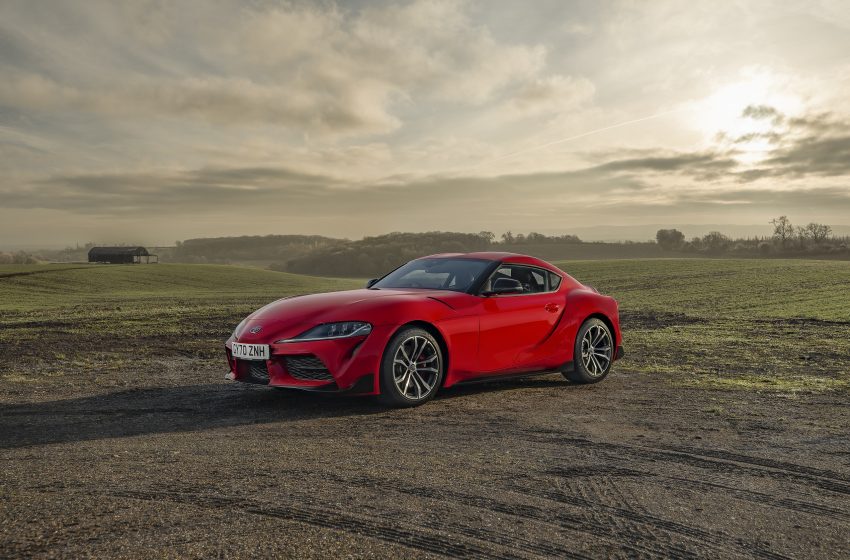 2021 Toyota GR Supra 2.0 - Front Three-Quarter Wallpaper 850x560 #62