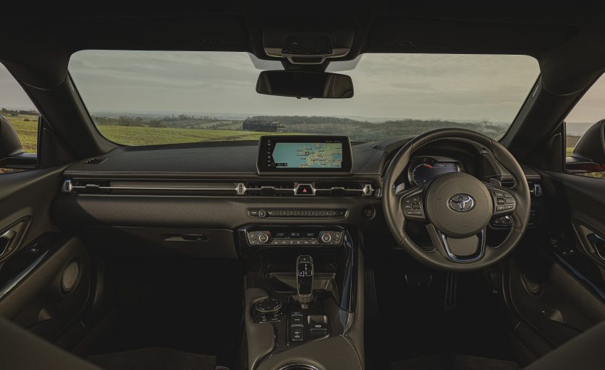 2021 Toyota GR Supra 2.0 - Interior, Cockpit Wallpaper 850x520 #77
