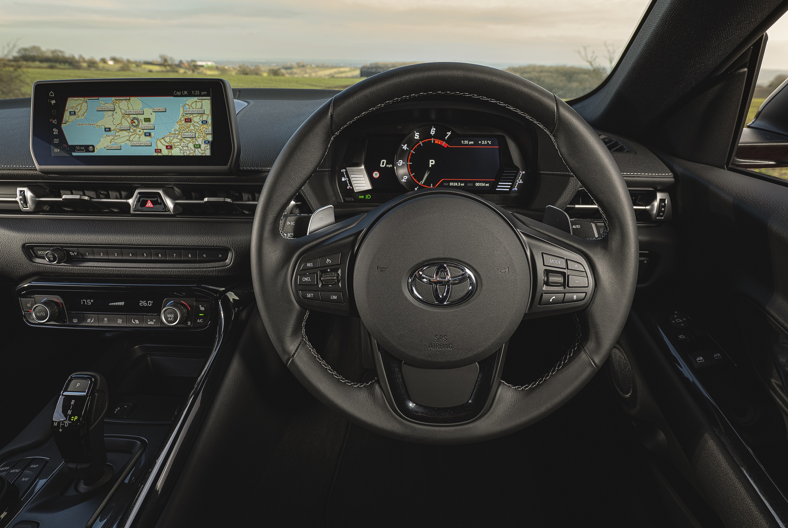 Download 2021 Toyota GR Supra 2.0 - Interior HD Wallpaper 2560x1714 #78