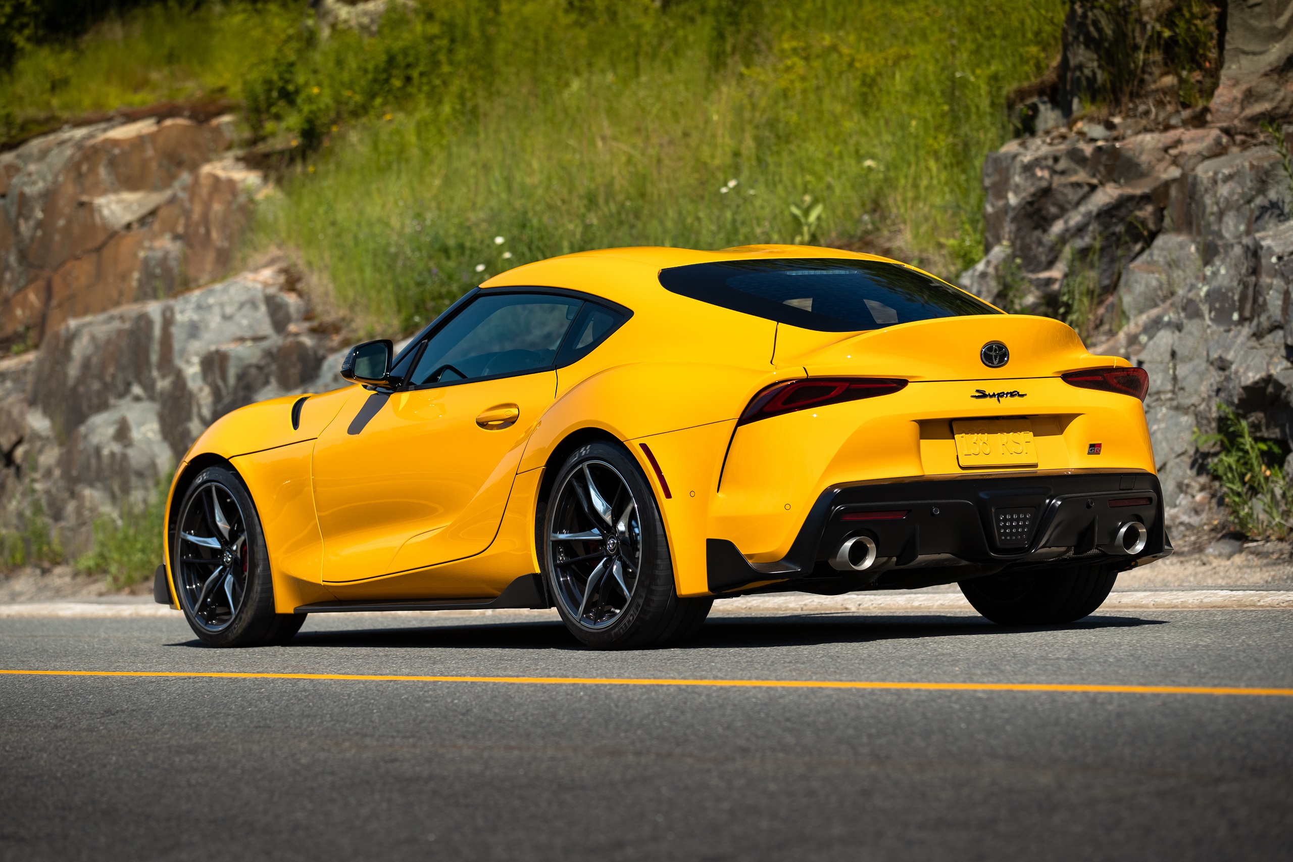 Download 2021 Toyota GR Supra 2.0 - Rear Three-Quarter HD Wallpaper 2560x1706 #28