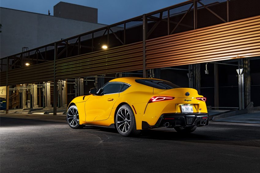 2021 Toyota GR Supra 2.0 - Rear Three-Quarter Wallpaper 850x566 #34