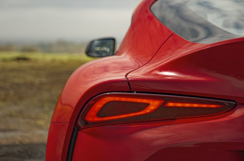 2021 Toyota GR Supra 2.0 - Tail Light Wallpaper 850x559 #73