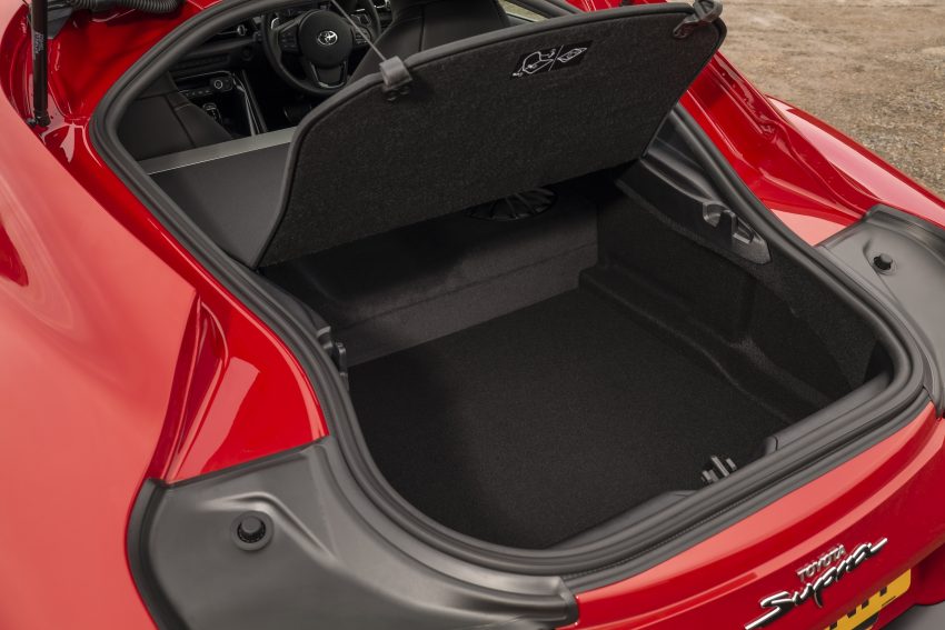 2021 Toyota GR Supra 2.0 - Trunk Wallpaper 850x567 #74