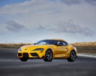 2021 Toyota GR Supra 2.0 [US-spec] - Front Three-Quarter Wallpaper 190x150