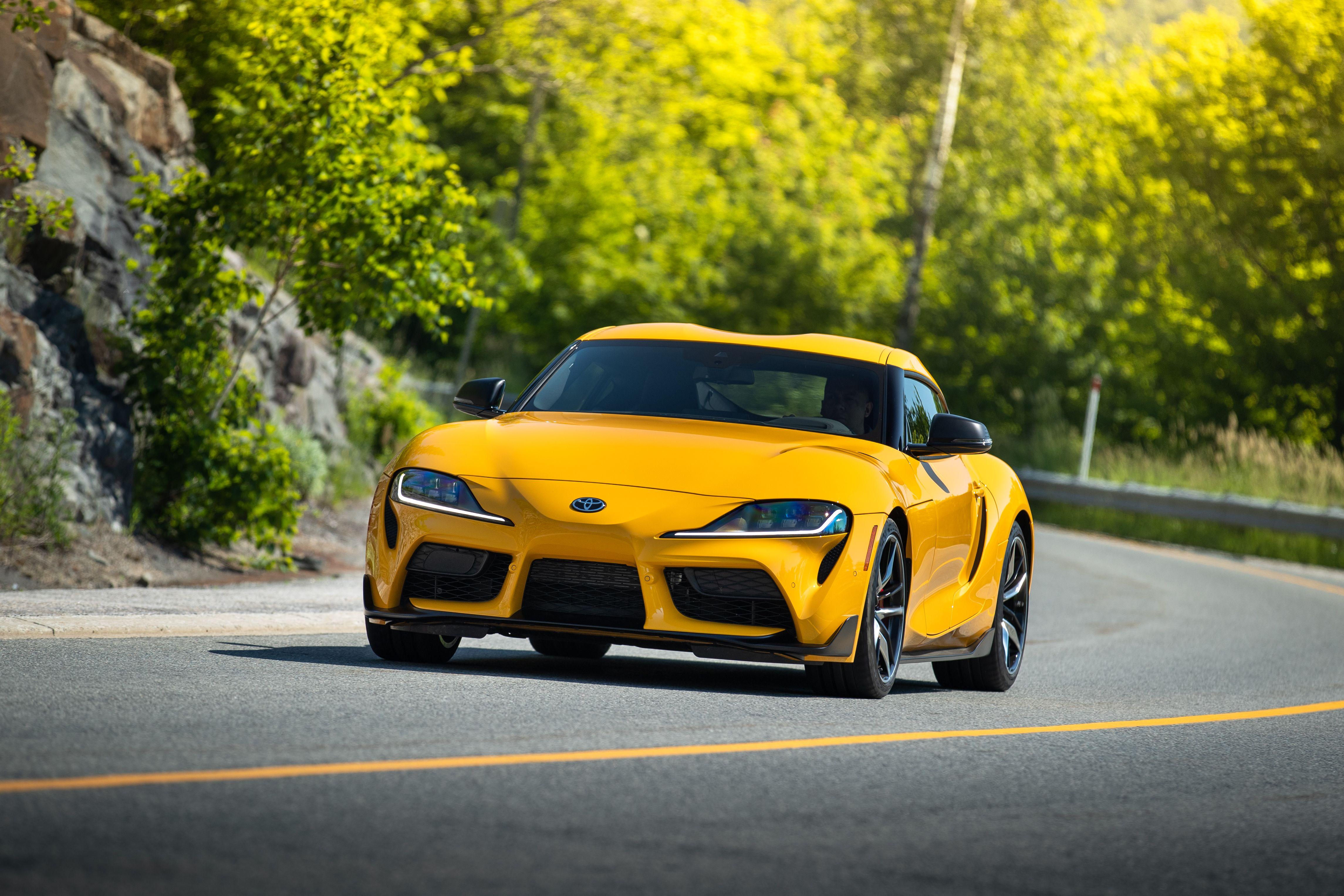 Download 2021 Toyota GR Supra 2.0 [US-spec] - Front HD Wallpaper 4580x3053 #21