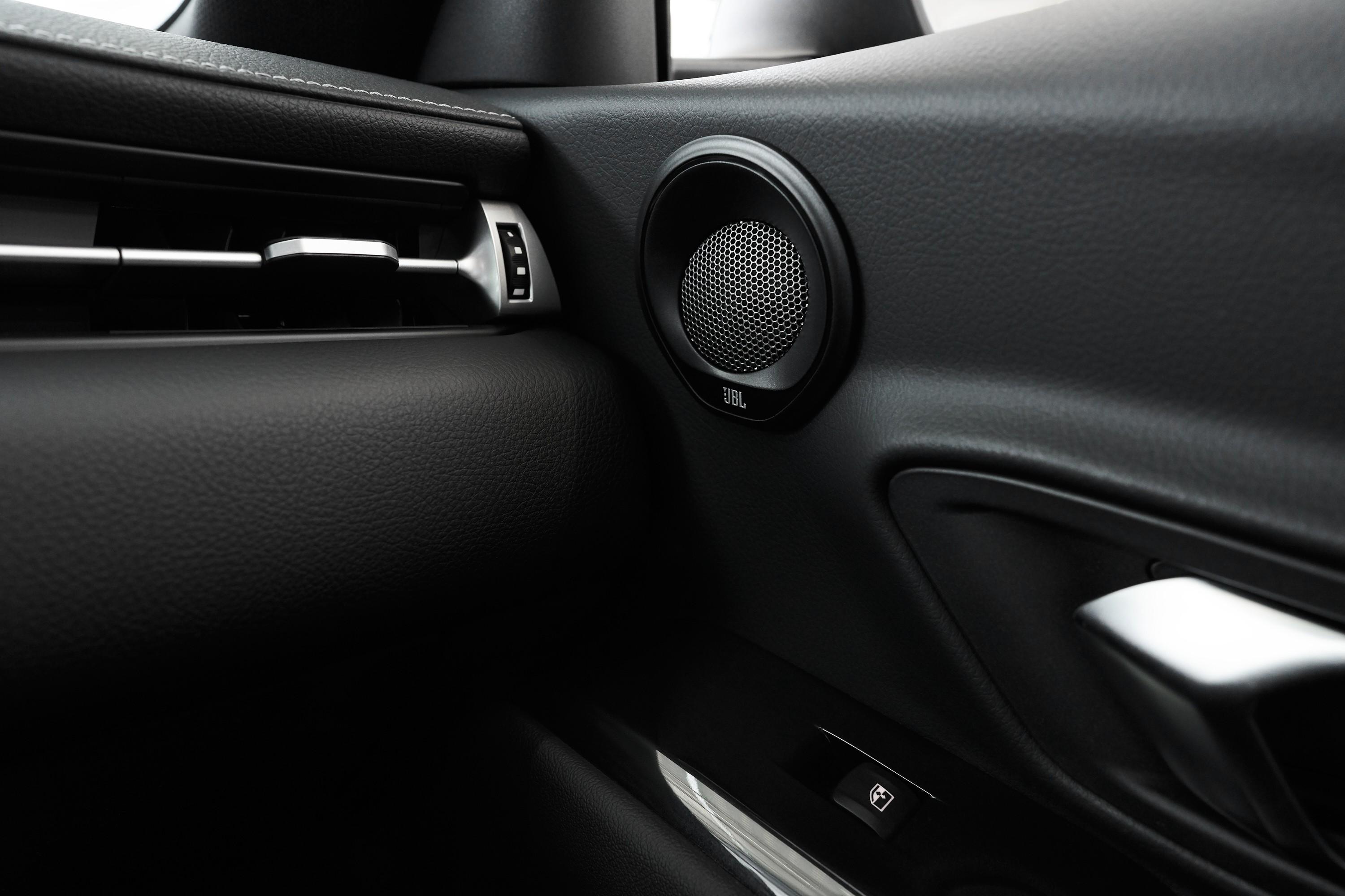 Download 2021 Toyota GR Supra 2.0 [US-spec] - Interior, Detail HD Wallpaper 3000x2000 #53