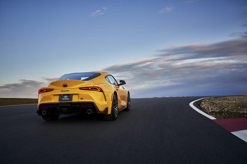 2021 Toyota GR Supra 2.0 [US-spec] - Rear Wallpaper 850x566 #6