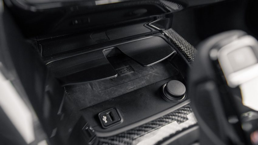 2021 Toyota GR Supra 3.0 Premium - Central Console Wallpaper 850x478 #27