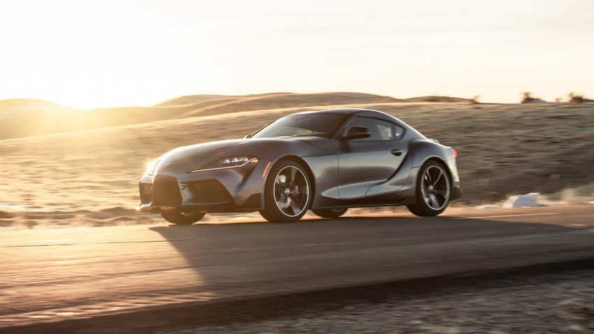 2021 Toyota GR Supra 3.0 Premium - Front Three-Quarter Wallpaper 850x478 #3