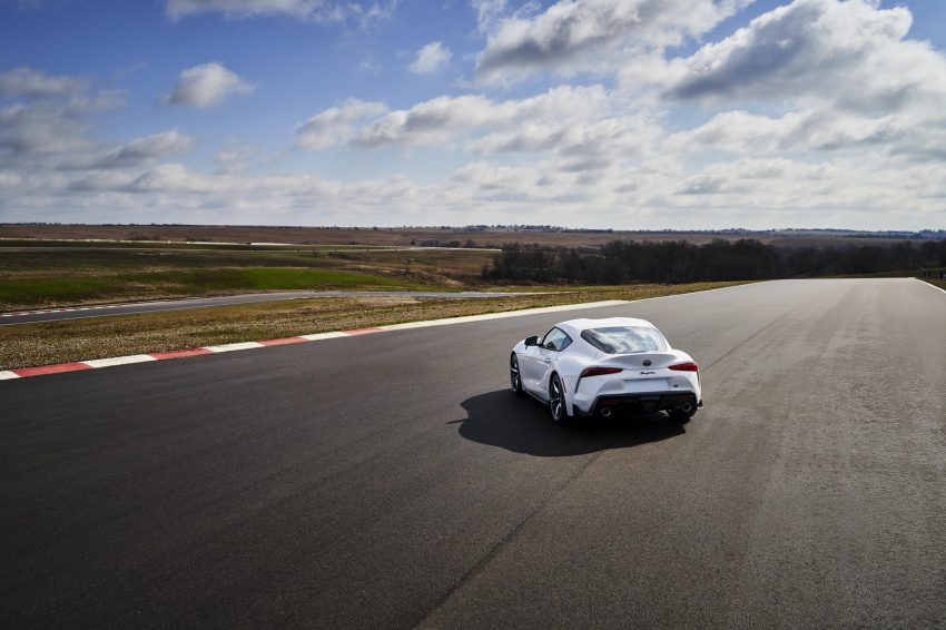 2021 Toyota GR Supra 3.0 Premium [US-spec] - Rear Wallpaper 850x566 #40