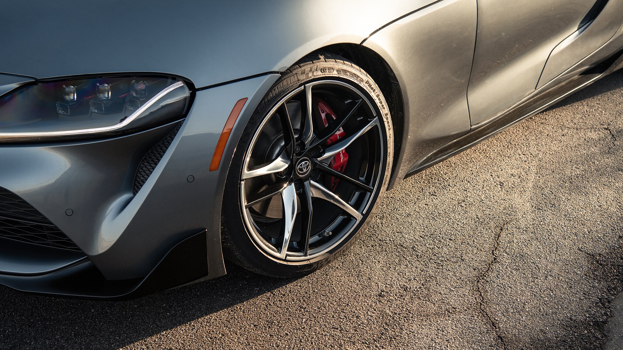 Download 2021 Toyota GR Supra 3.0 Premium - Wheel HD Wallpaper 2048x1152 #11