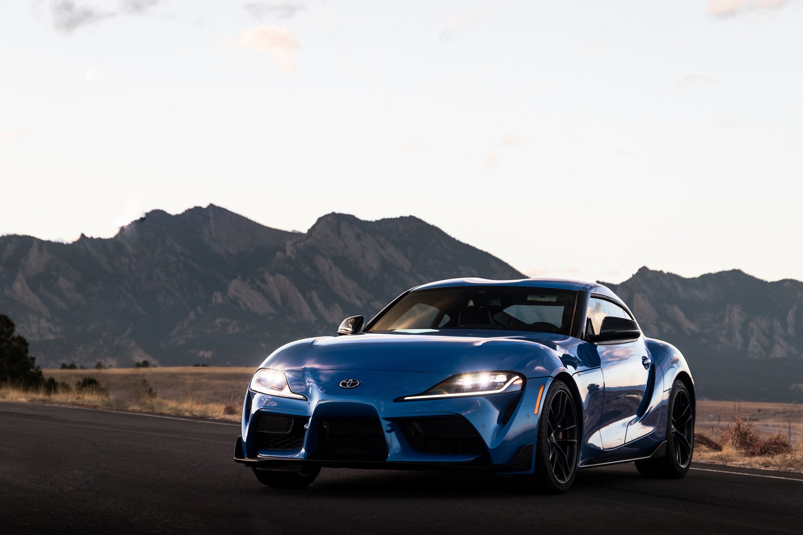 Download 2021 Toyota GR Supra A91 Edition - Front HD Wallpaper 2560x1706 #27