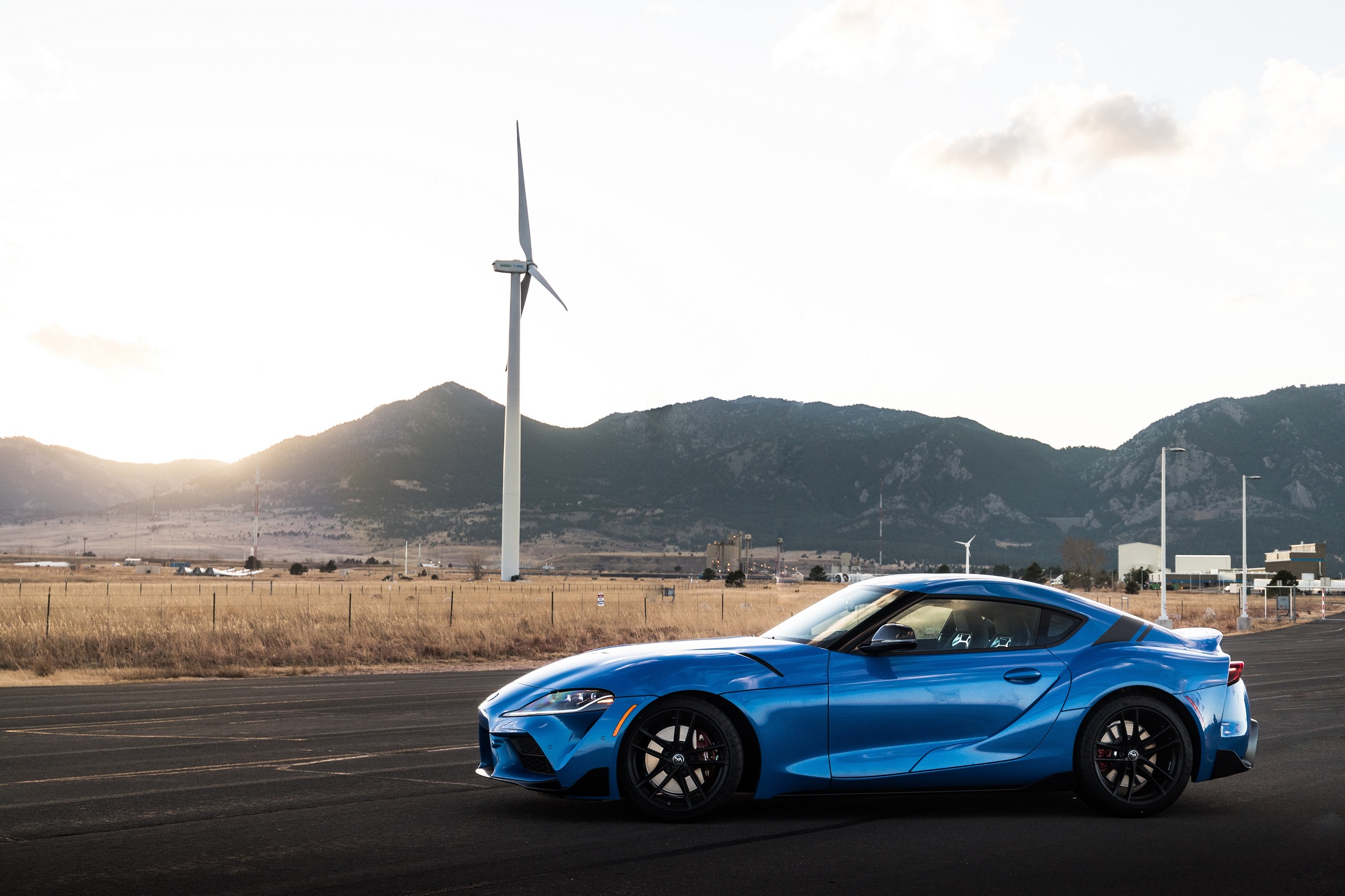 Download 2021 Toyota GR Supra A91 Edition - Side HD Wallpaper 2560x1706 #31