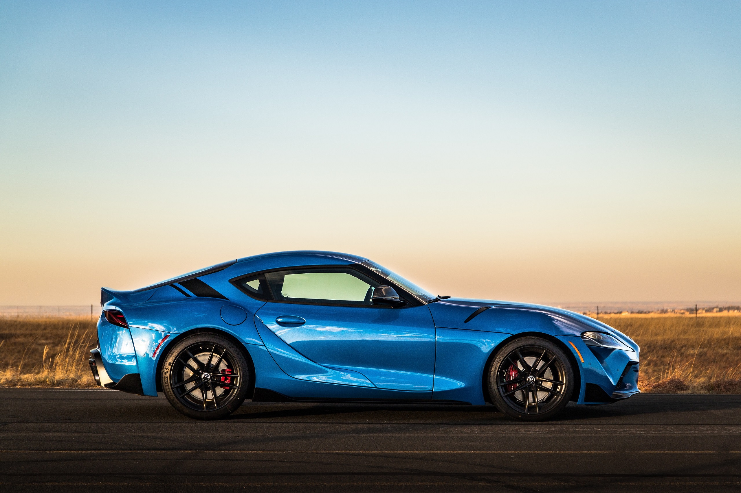 Download 2021 Toyota GR Supra A91 Edition - Side HD Wallpaper 2560x1706 #32