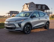 2022 Chevrolet Bolt EUV - Front Three-Quarter Wallpaper 190x150