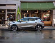 2022 Chevrolet Bolt EUV - Side Wallpaper 190x150