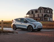 2022 Chevrolet Bolt EV - Front Three-Quarter Wallpaper 190x150
