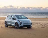 2022 Chevrolet Bolt EV - Front Three-Quarter Wallpaper 190x150
