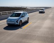 2022 Chevrolet Bolt EV - Front Three-Quarter Wallpaper 190x150