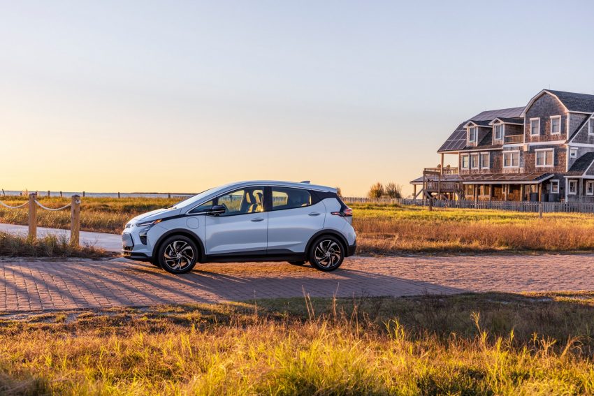 2022 Chevrolet Bolt EV - Side Wallpaper 850x567 #10