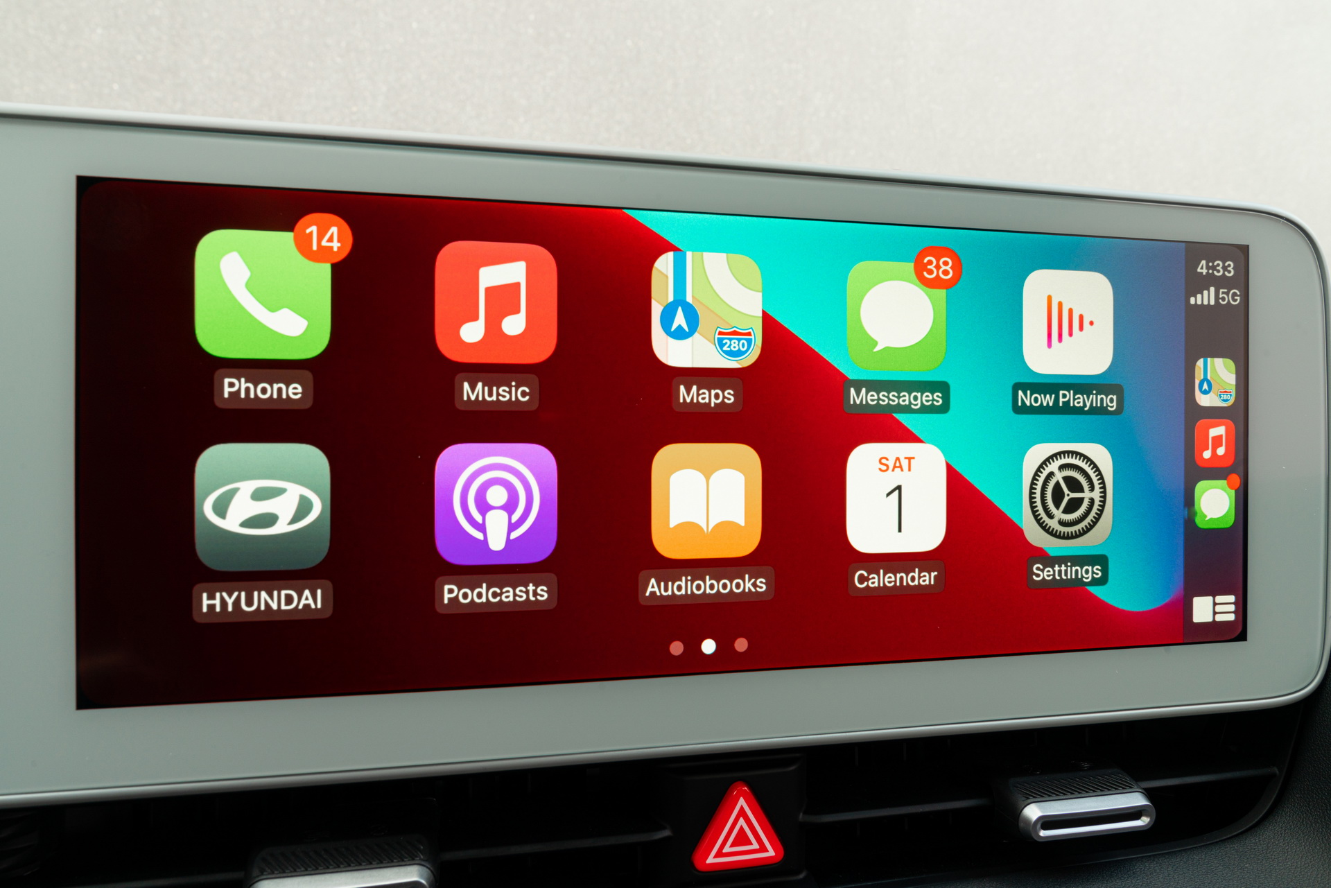 Download 2022 Hyundai Ioniq 5 - Central Console HD Wallpaper 1920x1281 #210