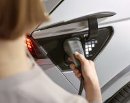 2022 Hyundai Ioniq 5 - Charging Wallpaper 190x150