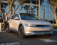 2022 Hyundai Ioniq 5 - Charging Wallpaper 190x150