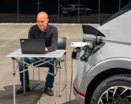 2022 Hyundai Ioniq 5 - Charging Wallpaper 190x150