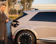 2022 Hyundai Ioniq 5 - Charging Wallpaper 190x150