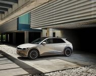 2022 Hyundai Ioniq 5 - Front Three-Quarter Wallpaper 190x150