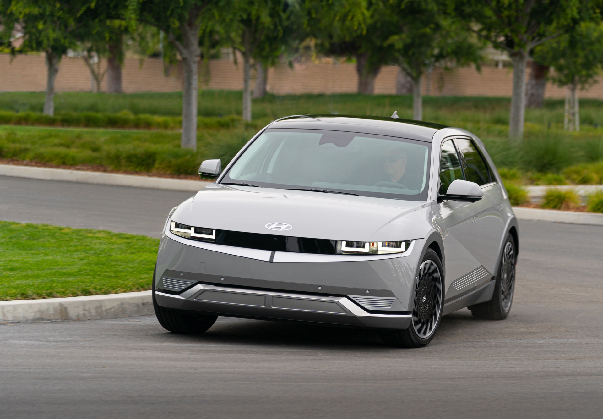 Download 2022 Hyundai Ioniq 5 - Front HD Wallpaper 1920x1333 #54