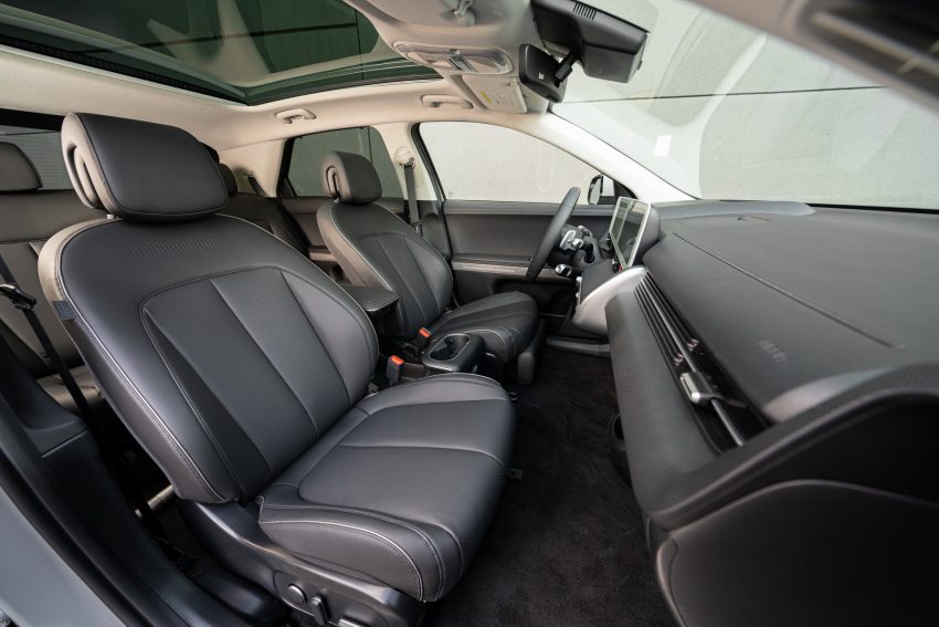 2022 Hyundai Ioniq 5 - Interior, Front Seats Wallpaper 850x567 #190